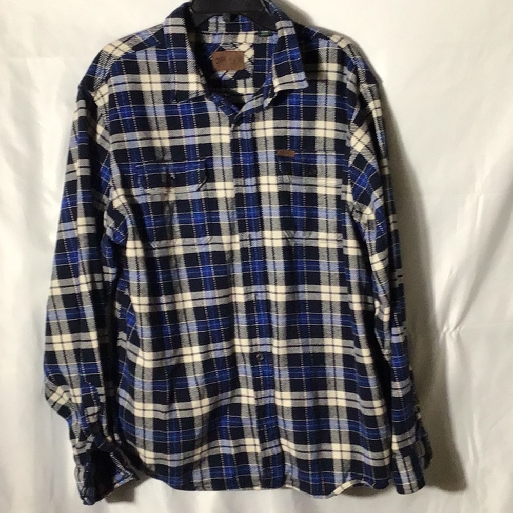 Orvis size xl Blue, black  and White Plaid Men's Shacket